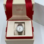 Omega De Ville Prestige 424.10.33.20.52.001 (2023) - Silver dial 33 mm Steel case (2/8)