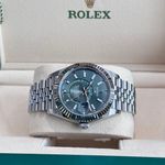 Rolex Sky-Dweller 336934 (2024) - Groen wijzerplaat 42mm Goud/Staal (2/6)