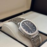 Patek Philippe Nautilus 7118/1A-001 (2024) - Blue dial 35 mm Steel case (5/8)