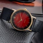 Rolex Cellini 4112 (1976) - Red dial 32 mm Yellow Gold case (2/8)