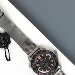 Omega Seamaster Diver 300 M 210.90.42.20.01.001 (2022) - Brown dial 42 mm Titanium case (3/8)