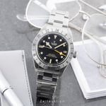 Tudor Black Bay 79470 - (3/8)