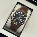 Patek Philippe Calatrava 5524R-001 (2024) - Brown dial 42 mm Rose Gold case (8/8)