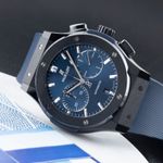 Hublot Classic Fusion Blue 521.CM.7170.RX (2022) - Blauw wijzerplaat 45mm Keramiek (2/8)