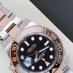 Rolex GMT-Master II 126711CHNR (2020) - Black dial 40 mm Gold/Steel case (4/8)