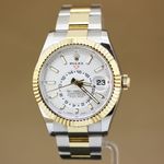 Rolex Sky-Dweller 326933 (2019) - 42 mm Gold/Steel case (2/8)