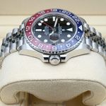 Rolex GMT-Master II 126710BLRO (2024) - Black dial 40 mm Steel case (5/8)