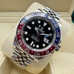 Rolex GMT-Master II 126710BLNR (2024) - Black dial 40 mm Steel case (3/8)