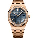 Audemars Piguet Royal Oak Selfwinding 77451OR.ZZ.1361OR.02 (2025) - Blue dial 34 mm Rose Gold case (1/1)