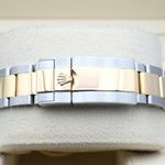 Rolex GMT-Master II 116713LN (2015) - Black dial 40 mm Gold/Steel case (6/7)