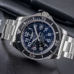 Breitling Superocean II 42 A17365C9/BD67 (Unknown (random serial)) - Black dial 42 mm Steel case (2/8)