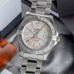 Breitling Avenger II GMT A3239011/G778 (Onbekend (willekeurig serienummer)) - Zilver wijzerplaat 43mm Staal (3/8)