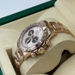 Rolex Daytona 126505 (2024) - Pink dial 40 mm Rose Gold case (6/8)