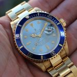 Rolex Submariner Date 16618 (1986) - Blue dial 40 mm Yellow Gold case (4/7)