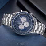 Omega Speedmaster Professional Moonwatch 3565.80.00 (Unknown (random serial)) - Blue dial 42 mm Steel case (2/8)