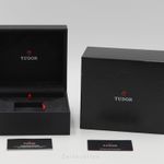 Tudor Black Bay S&G 79733N - (7/8)