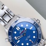 Omega Seamaster Diver 300 M 210.30.42.20.03.001 (2025) - Blue dial 42 mm Steel case (3/8)
