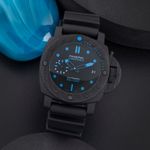 Panerai Luminor Submersible PAM00960 (Unknown (random serial)) - Black dial 42 mm Carbon case (1/8)