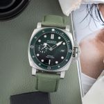 Panerai Luminor Submersible PAM01287 (Unknown (random serial)) - Green dial 44 mm Steel case (1/8)