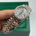 Rolex Lady-Datejust 279381RBR (2024) - Parelmoer wijzerplaat 28mm Goud/Staal (6/8)