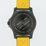 Breitling Avenger V32395 - (5/8)