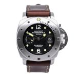 Panerai Luminor 1950 PAM00243 (2007) - Black dial 44 mm Steel case (1/8)