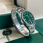 Rolex Oyster Perpetual 41 124300 (2024) - Green dial 41 mm Steel case (4/5)