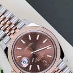 Rolex Datejust 41 126331 (2023) - Brown dial 41 mm Gold/Steel case (4/8)
