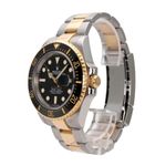 Rolex GMT-Master II 126718GRNR (2022) - Zwart wijzerplaat 40mm Geelgoud (3/8)