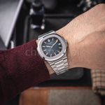Patek Philippe Nautilus 5711/1A-010 - (4/8)