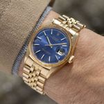 Rolex Datejust 1607 (1972) - Blue dial 36 mm Yellow Gold case (1/8)