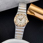 Omega Constellation 1371.71.00 (1998) - White dial 26 mm Gold/Steel case (1/8)