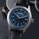 IWC Pilot Spitfire UTC IW325101 - (3/8)