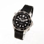 Omega Seamaster Diver 300 M 210.32.42.20.01.003 (2025) - Black dial 42 mm Steel case (5/8)