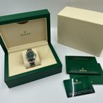 Rolex Oyster Perpetual 31 277200 (2022) - Green dial 31 mm Steel case (2/8)