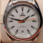 Omega Seamaster Aqua Terra 220.10.41.21.02.001 (2023) - Silver dial 41 mm Steel case (5/8)