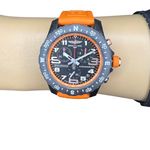 Breitling Endurance Pro X82310A51B1S1 (2024) - Black dial 44 mm Plastic case (2/8)