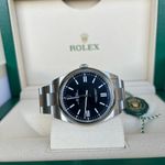 Rolex Oyster Perpetual 41 124300 (2025) - Black dial 41 mm Steel case (3/5)