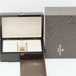 Patek Philippe Nautilus 5990 (2021) - Black dial 41 mm Steel case (4/8)