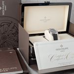 Patek Philippe World Time Chronograph 5935A-001 - (3/8)