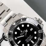 Rolex Sea-Dweller 4000 116600 (2021) - Black dial 40 mm Steel case (3/7)