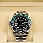 Rolex GMT-Master II 126710BLRO (2023) - Zwart wijzerplaat 40mm Staal (2/5)