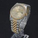 Rolex Datejust 36 16233 (1999) - Goud wijzerplaat 36mm Goud/Staal (2/7)