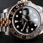 Rolex GMT-Master II 126713GRNR (2024) - Black dial 40 mm Gold/Steel case (5/8)