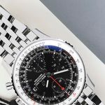 Breitling Navitimer A13324 (2020) - Steel case (4/8)