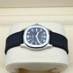 Patek Philippe Aquanaut 4960 - (2/5)