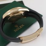 Rolex Yacht-Master 42 226658 (2022) - Black dial 42 mm Yellow Gold case (6/8)