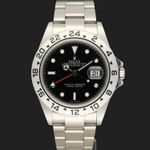 Rolex Explorer II 16570 (2011) - Black dial 40 mm Steel case (2/8)
