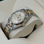 Rolex Datejust 36 126233 (2024) - Goud wijzerplaat 36mm Staal (6/8)