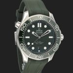 Omega Seamaster Diver 300 M 210.32.42.20.10.001 (2023) - Groen wijzerplaat 42mm Staal (4/8)